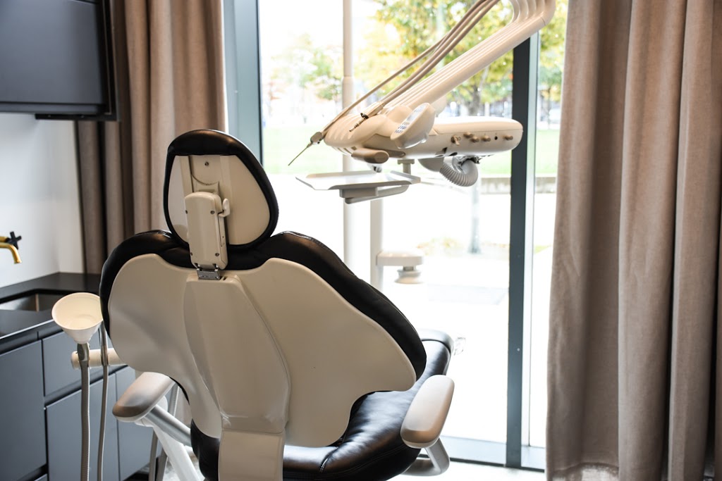 Lake Dental Centre | 59 Merchants Wharf, Toronto, ON M5A 1B6, Canada | Phone: (416) 369-9119