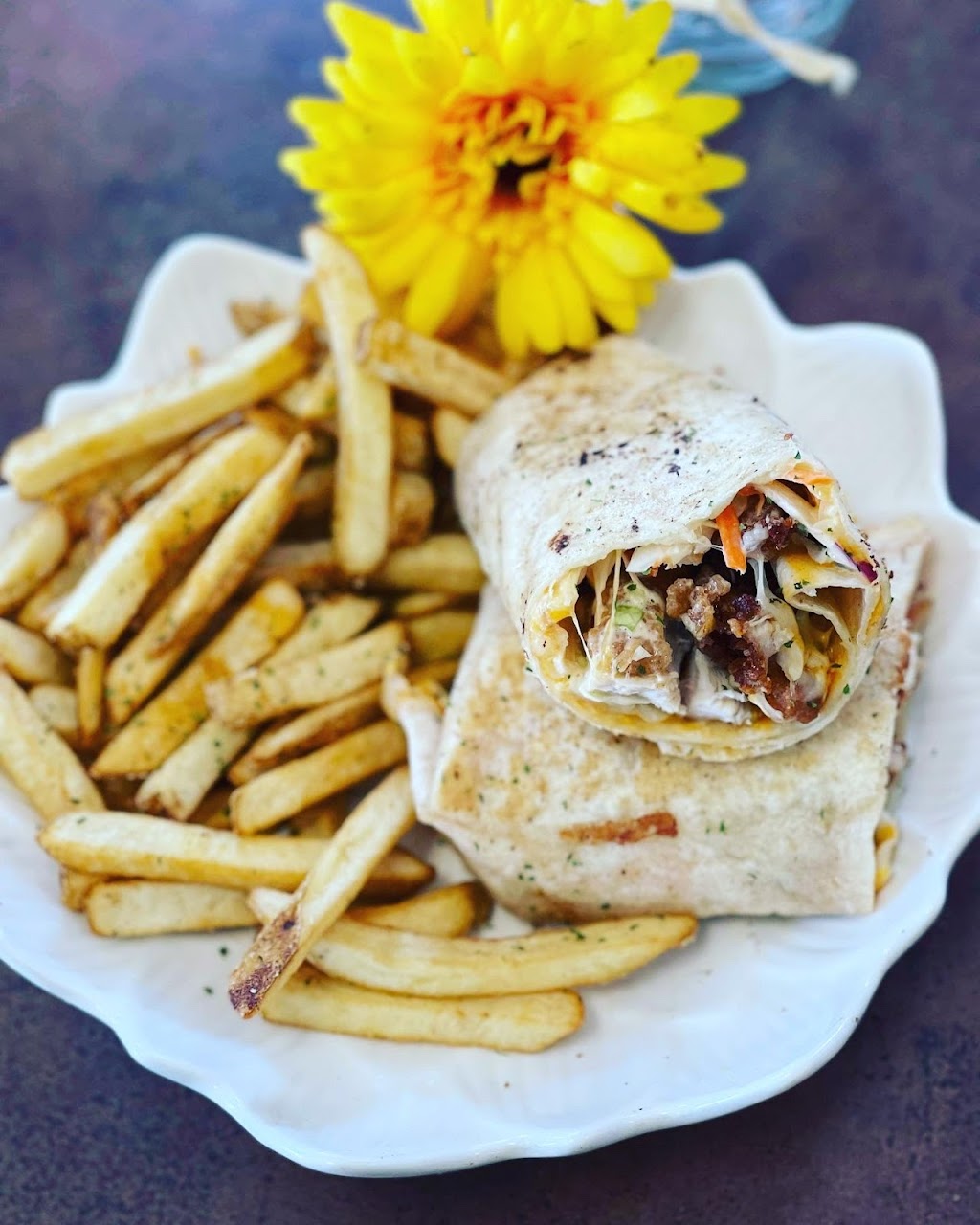 Sunny Side Up Breakfast Buffet | 1049 Victoria St, Petawawa, ON K8H 2E2, Canada | Phone: (613) 506-3447
