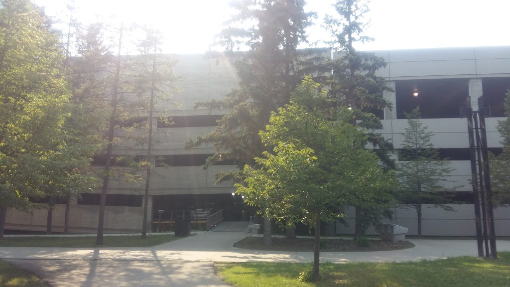 Windsor Car Park | 9217 116 St NW, Edmonton, AB T6G 1R1, Canada