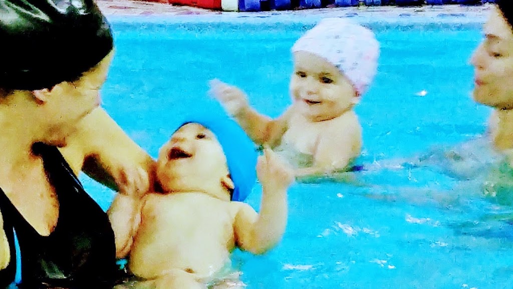 Mon Bébé Nageur | 7015 Rue Jarry E, Anjou, QC H1J 1G3, Canada | Phone: (514) 564-4433