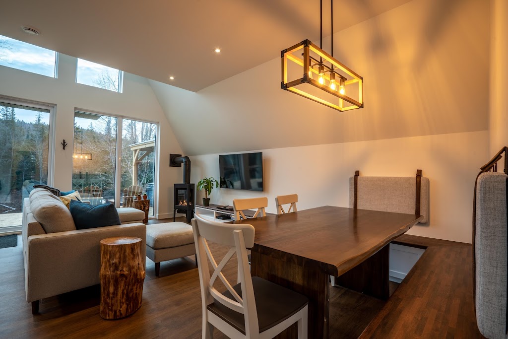 Chalet A-Frame du Nord | 80 Rang St Vincent, Sainte-Béatrix, QC J0K 1Y0, Canada | Phone: (819) 818-6866