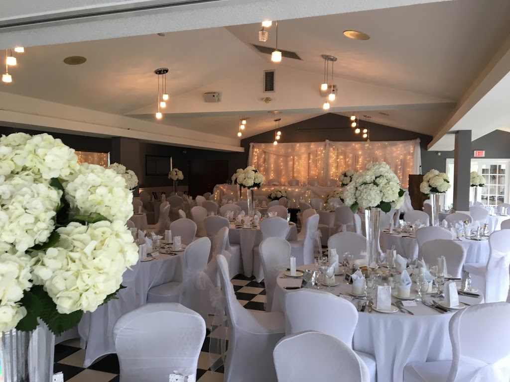 Brooklea Golf & Country Club | 8567 ON-93, Midland, ON L4R 4K4, Canada | Phone: (705) 527-4653
