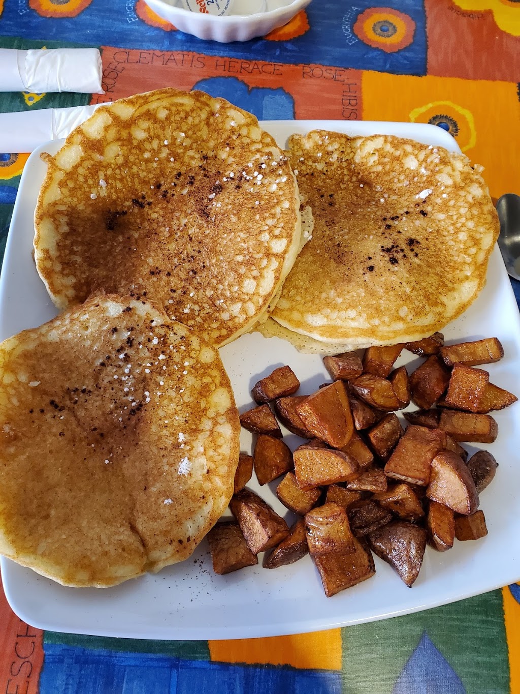 Sunrise Diner | 131 Main St E, Hornings Mills, ON L0N 1J0, Canada | Phone: (519) 925-5757