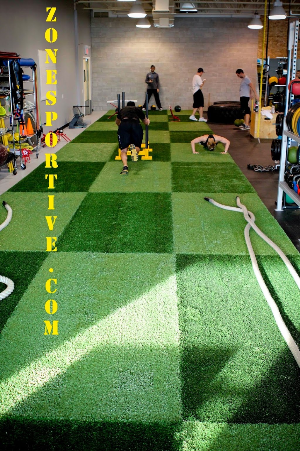 The Sports Zone | 37 Boulevard Georges-Gagné S, Delson, QC J5B 2E5, Canada | Phone: (450) 633-9663