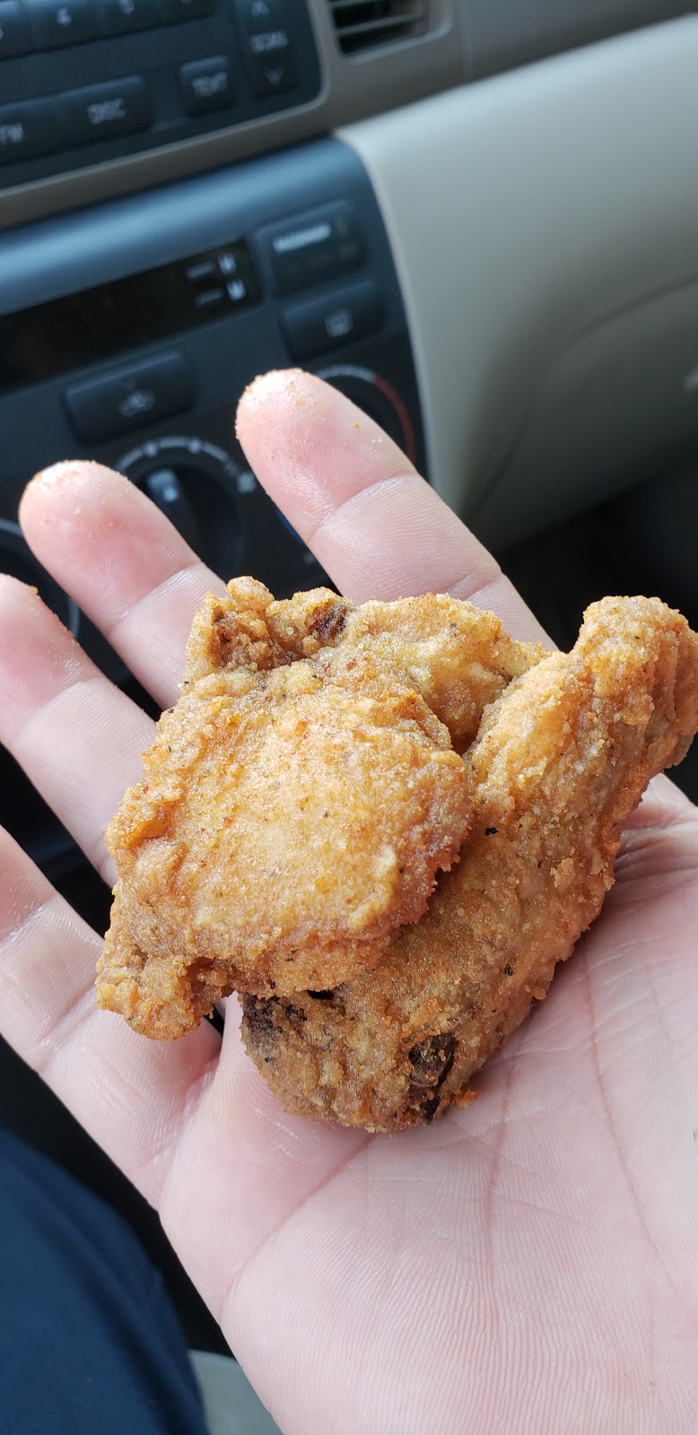 KFC | 9056 152 St, Surrey, BC V3R 4E7, Canada | Phone: (604) 583-7775