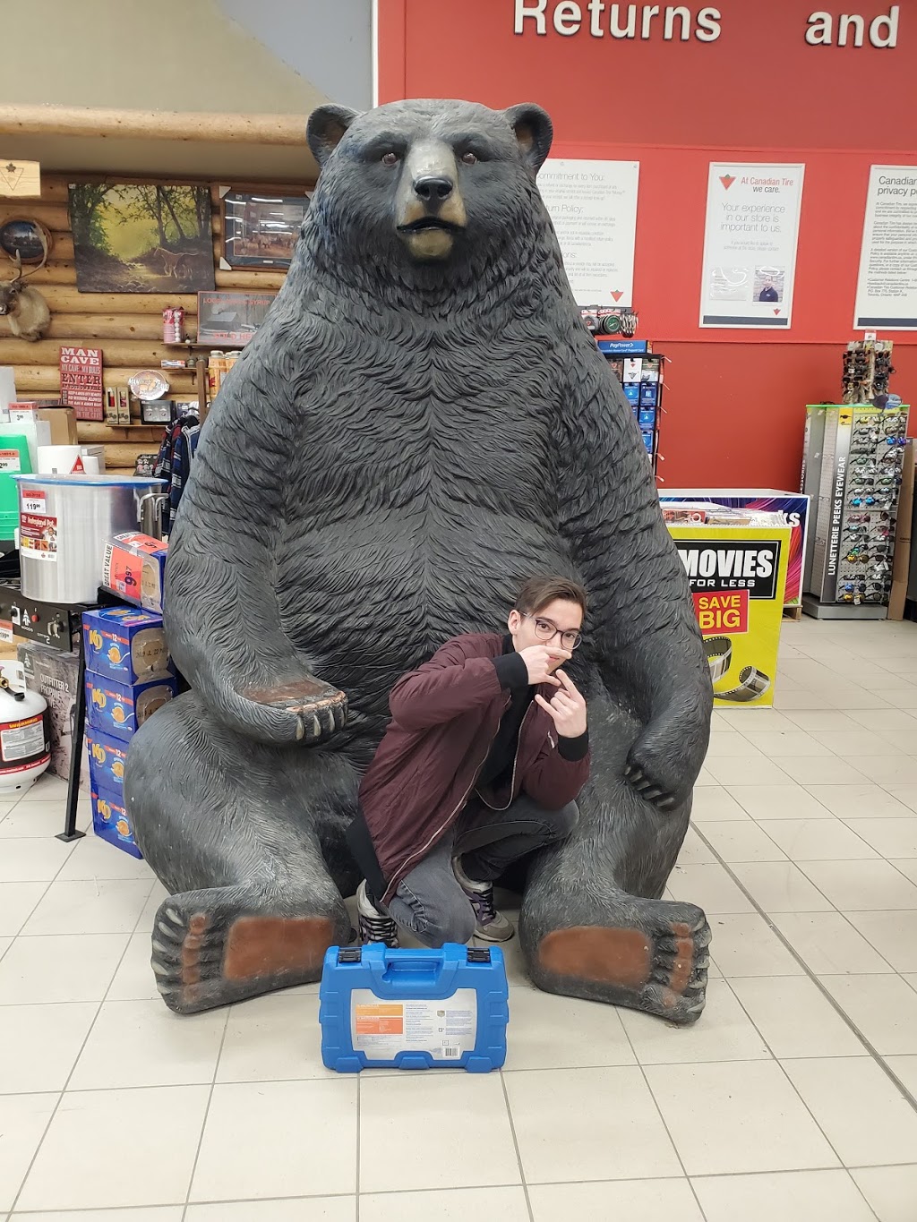 Canadian Tire | 45 Dufferin St, Perth, ON K7H 3A5, Canada | Phone: (613) 267-3412