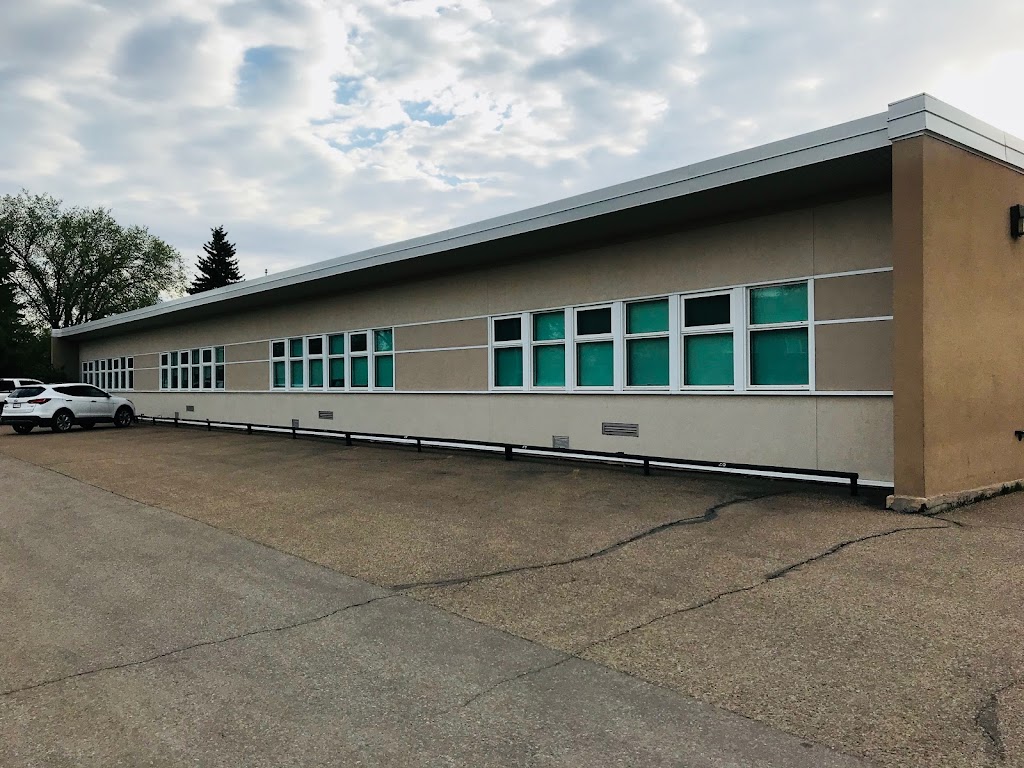 Mount Pleasant School | 10541 60a Ave NW, Edmonton, AB T6H 1K4, Canada | Phone: (780) 434-6766