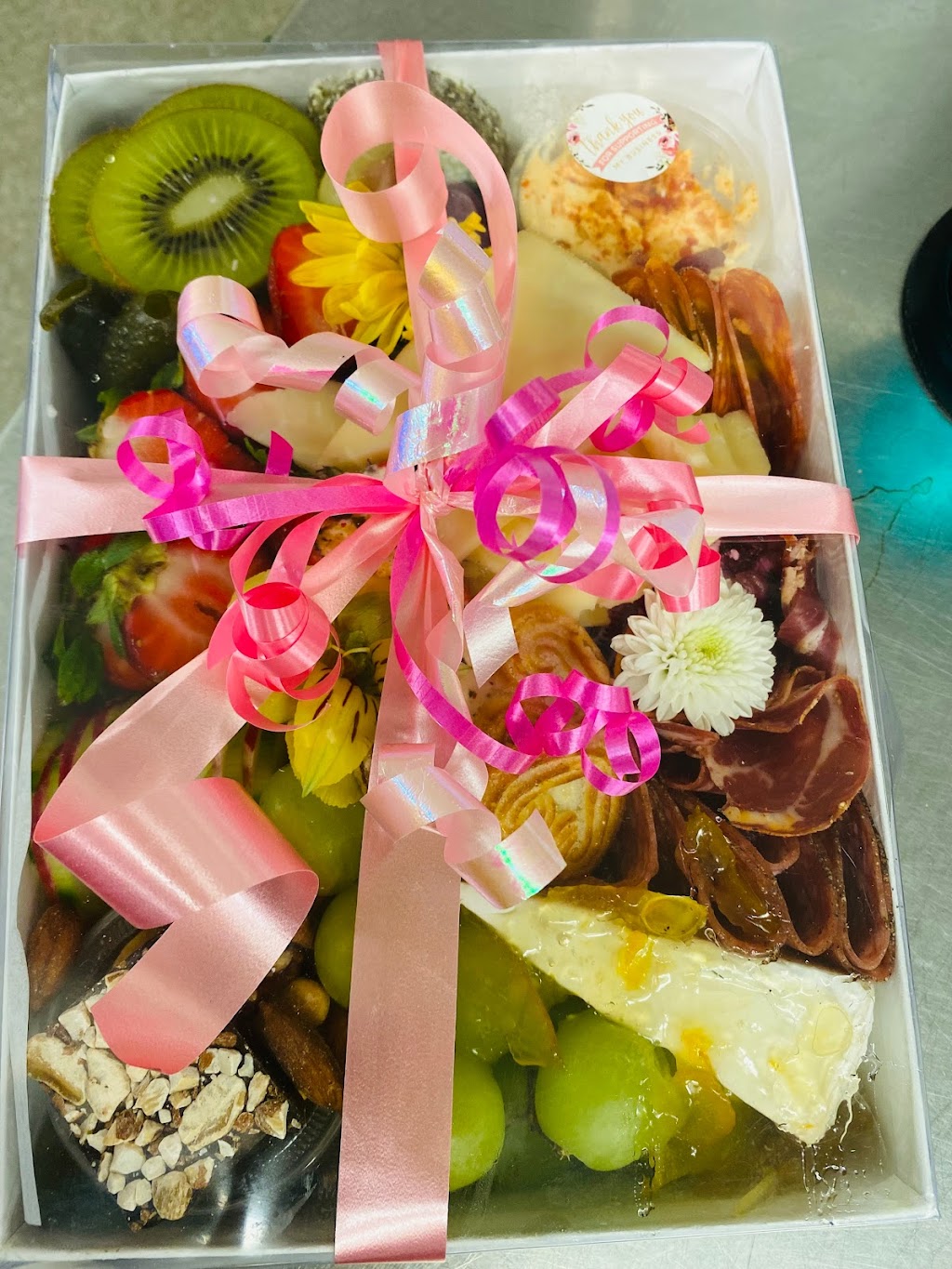 Royal Catering Inc. | 9964 93 Ave, Fort Saskatchewan, AB T8L 1N4, Canada | Phone: (780) 902-6321