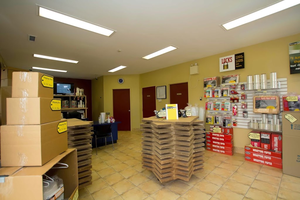 StorageMart | 110 Guided Ct, Etobicoke, ON M9V 4K6, Canada | Phone: (416) 740-1050