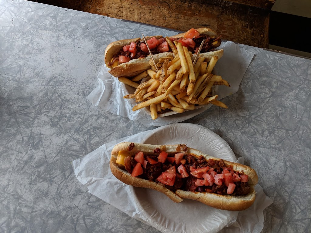 Easterbrooks Hotdog Stand | 694 Spring Gardens Rd, Burlington, ON L7T 1J3, Canada | Phone: (905) 527-9679