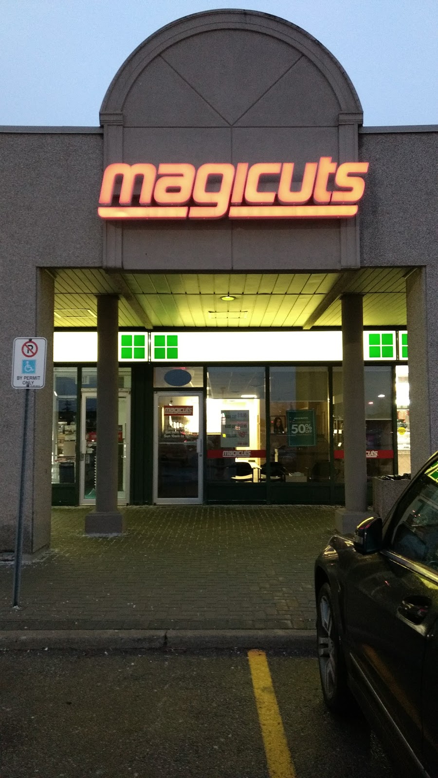 Magicuts | 1500 Upper Middle Rd W #15, Oakville, ON L6M 3G3, Canada | Phone: (905) 847-3829