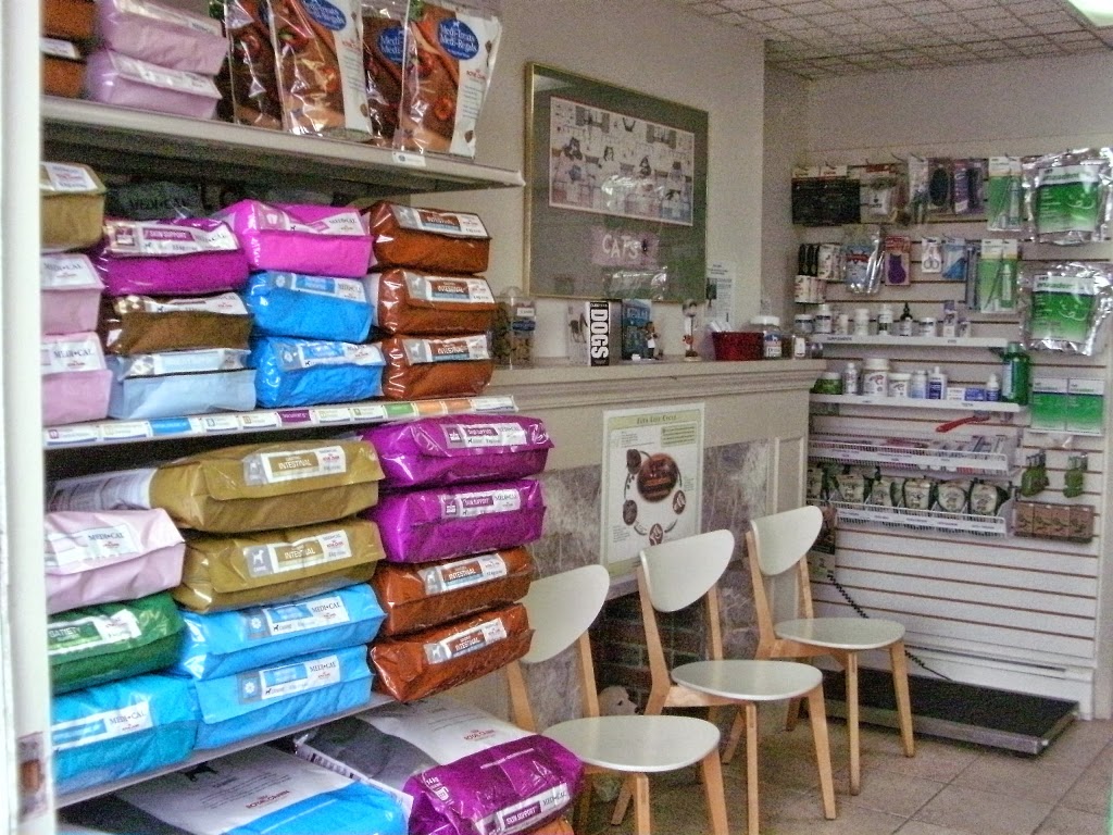 Orchard Grove Animal Clinic | 397 Old Orchard Grove, North York, ON M5M 2G1, Canada | Phone: (416) 783-5958