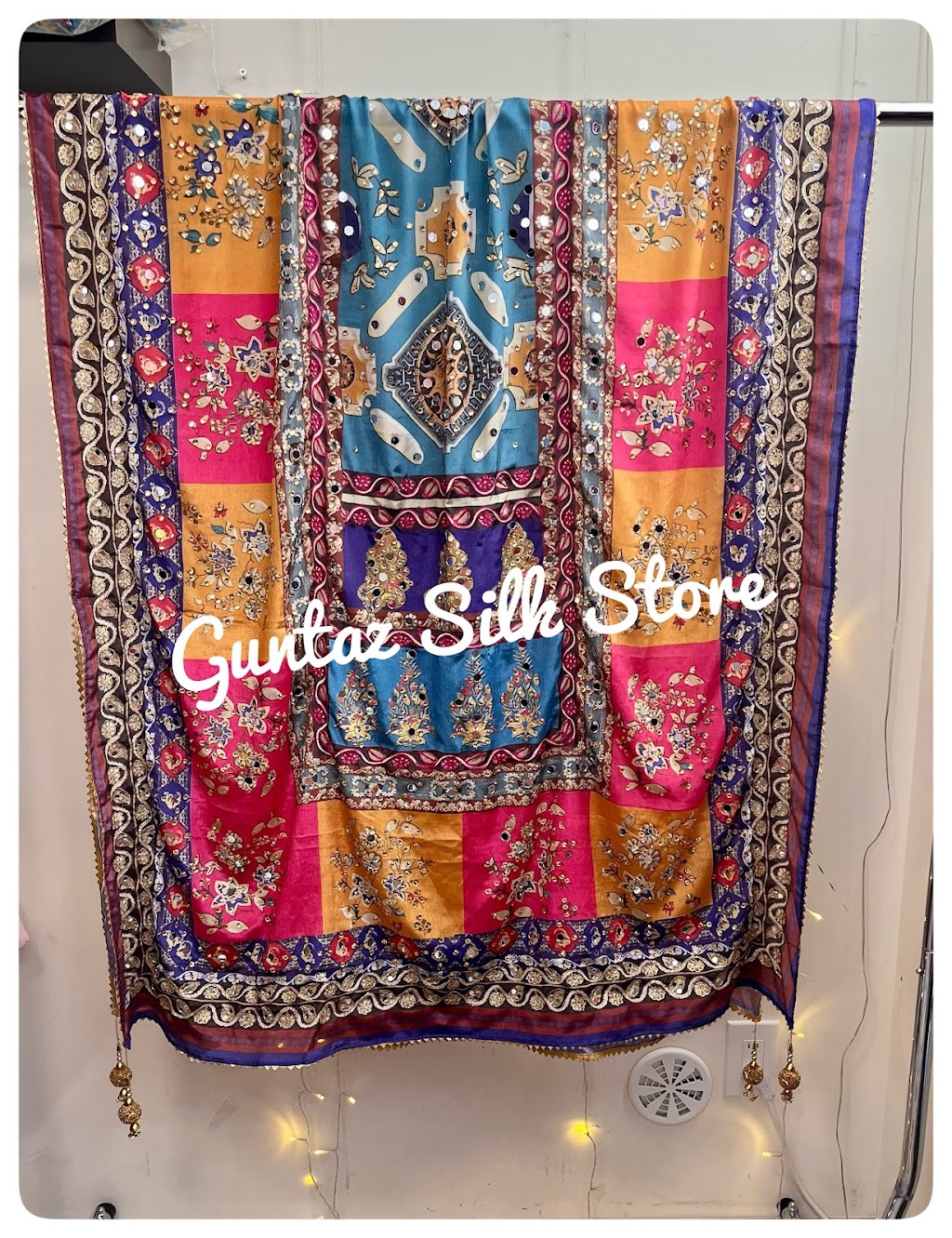 Guntaz Silk Store | 16 Quillberry Cl, Brampton, ON L7A 4N8, Canada | Phone: (647) 835-3000