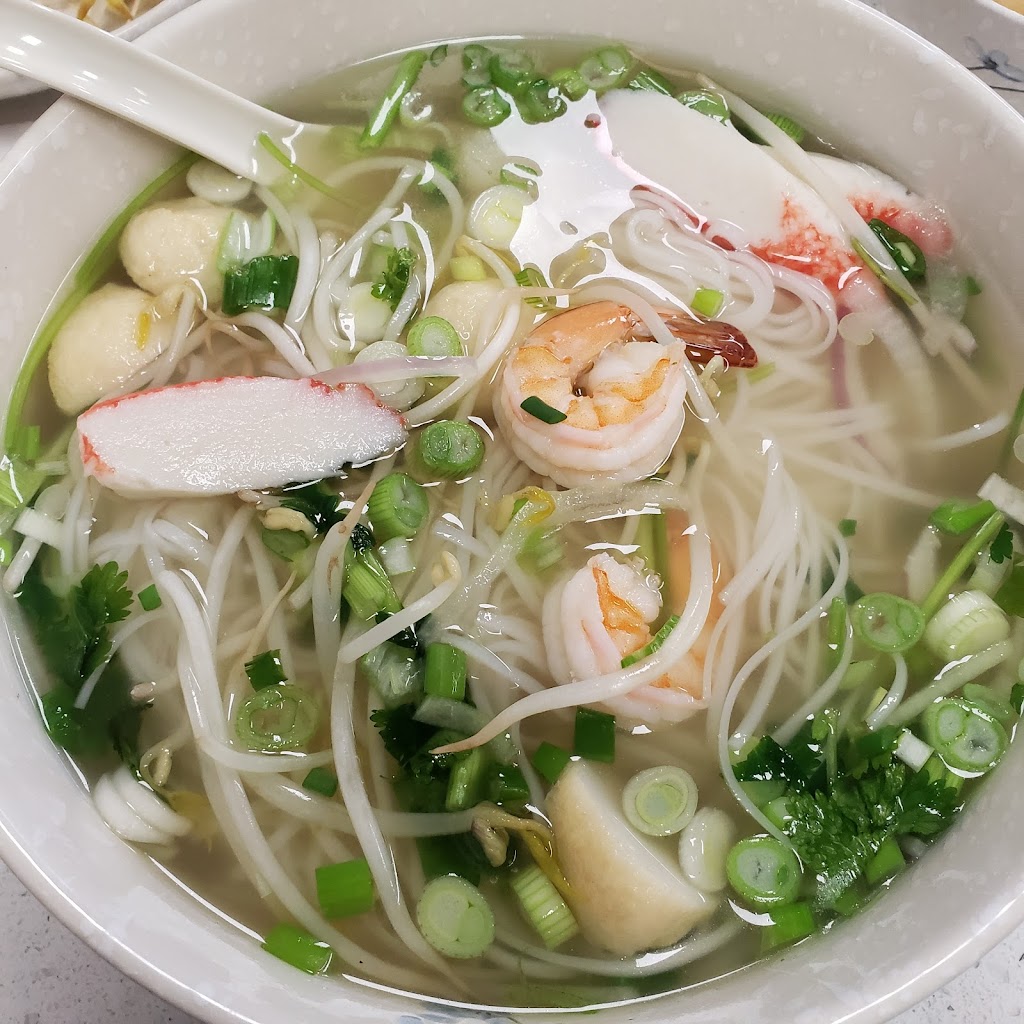 Pho 4 U | 99 Belmont Dr Unit 16, London, ON N6J 2N7, Canada | Phone: (519) 601-0746