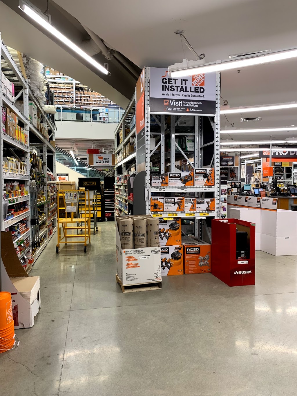 The Home Depot | 840 Main St, West Vancouver, BC V7T 2Z3, Canada | Phone: (604) 913-2630
