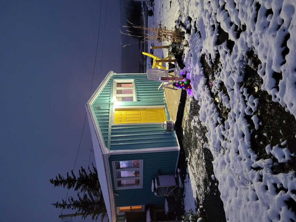 Off the Beaten Trail | 1035 Feltzen South Rd, Rose Bay, NS B0J 2X0, Canada | Phone: (782) 516-9771