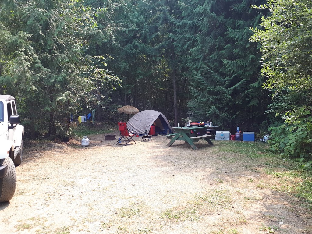 Woodhaven Campground | 4010 Settle Rd, Sorrento, BC V0E 2W1, Canada | Phone: (250) 835-4600