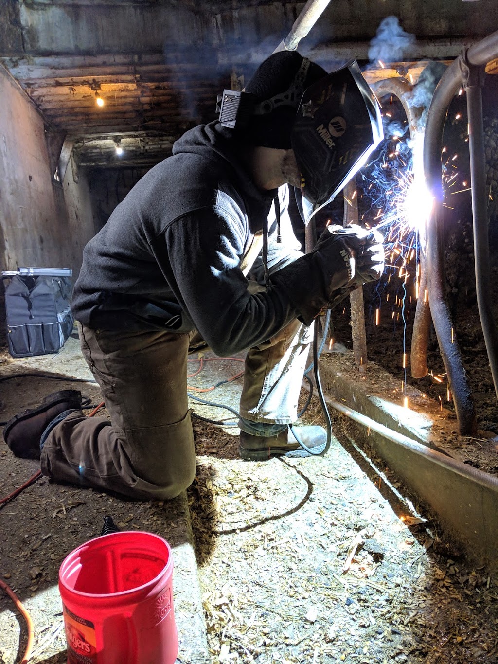 Cowell’s Custom welding and fabrication | 564207 Karn Rd, Ingersoll, ON N5C 3J5, Canada | Phone: (519) 788-2702