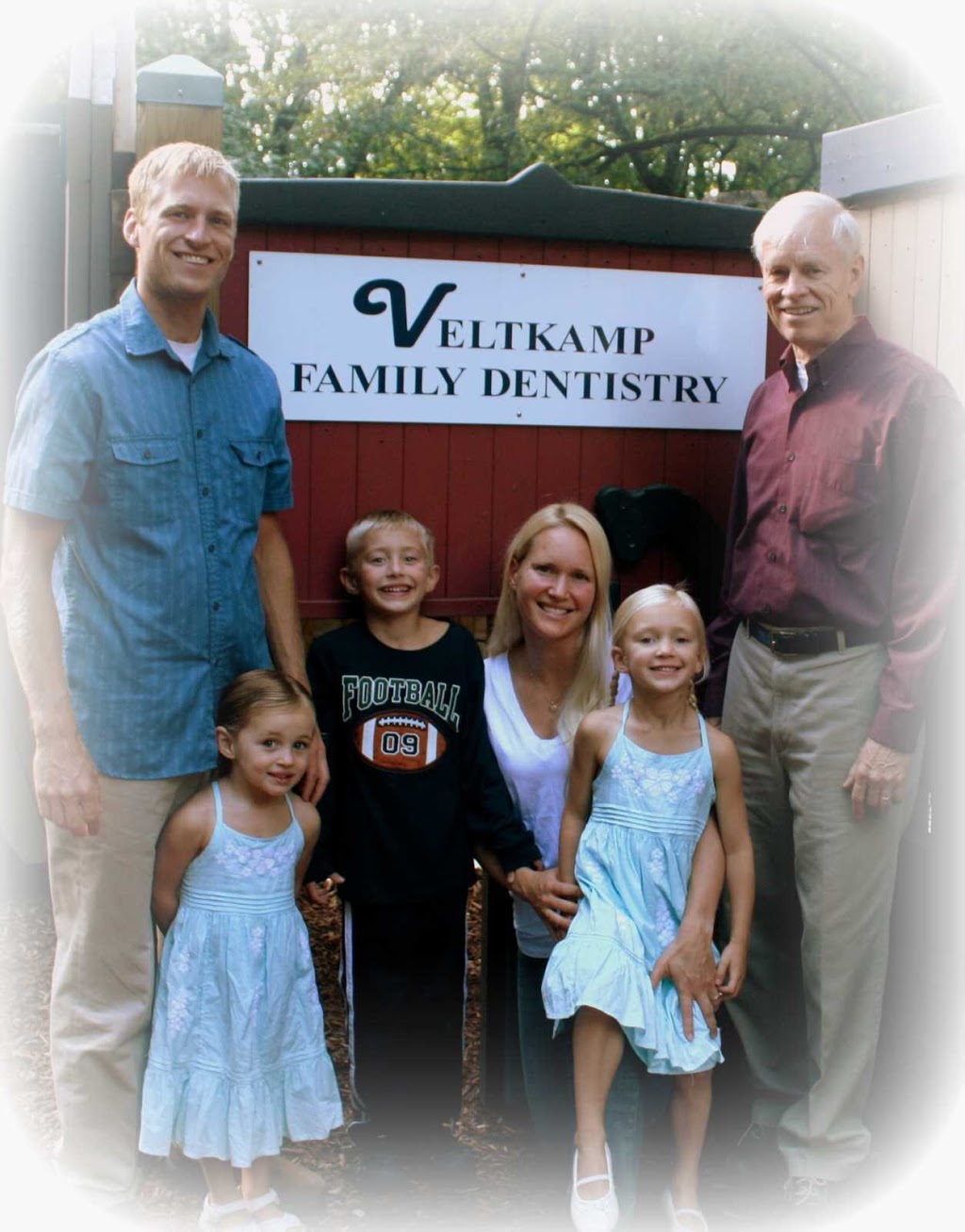 Veltkamp Family Dentistry: Veltkamp Jack T DDS | 1610 Grover St, Lynden, WA 98264, USA | Phone: (360) 354-5691