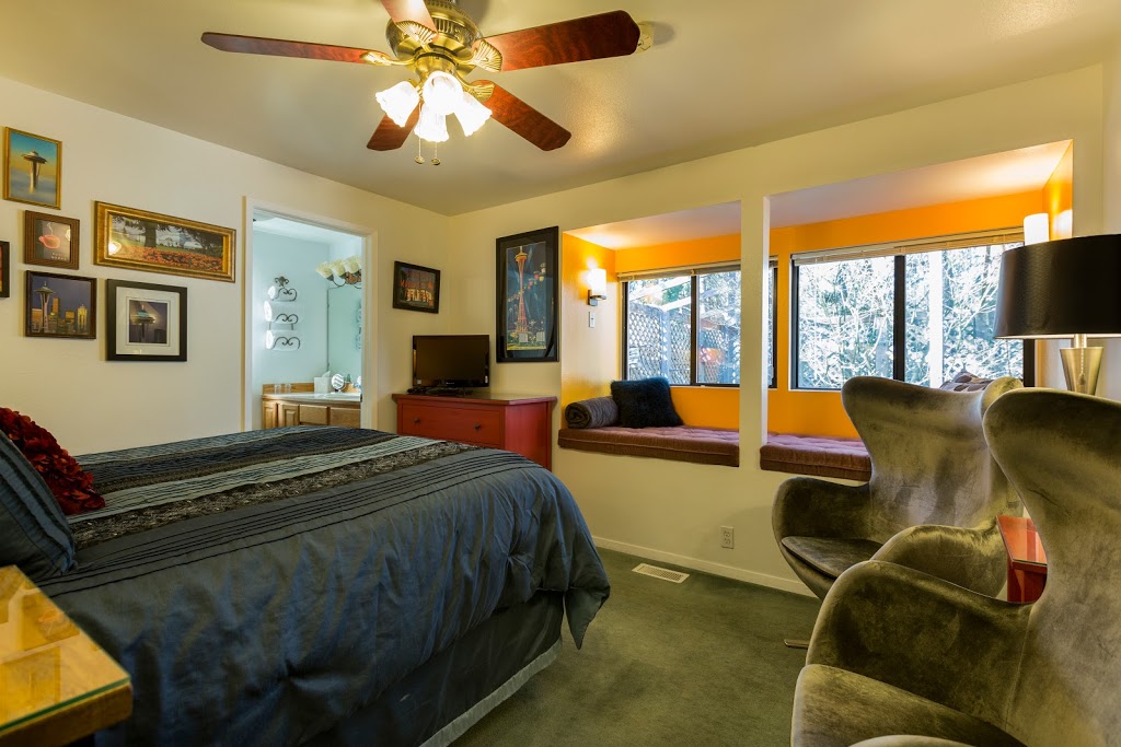 Hillside House Bed and Breakfast | 365 Carter Ave, Friday Harbor, WA 98250, USA | Phone: (800) 232-4730