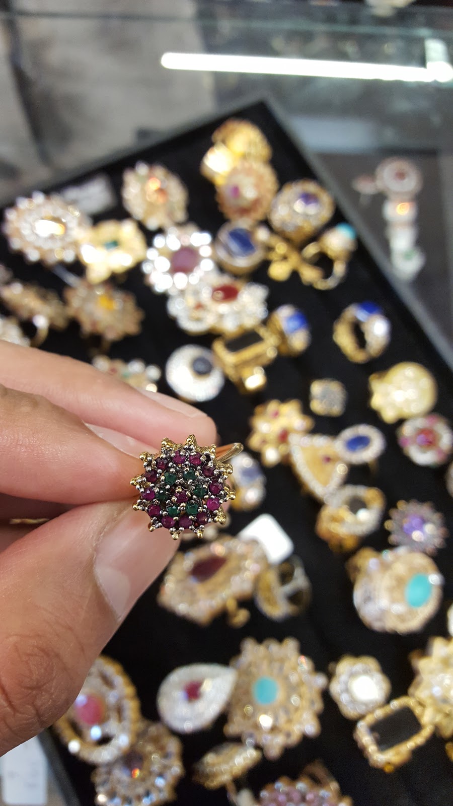 Precious by Maira | 7070 St Barbara Blvd #12, Mississauga, ON L5W 0E6, Canada | Phone: (647) 295-8111