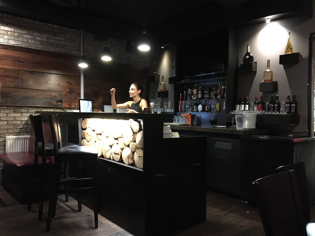 Roses New York Restaurant | 6313 Yonge St, North York, ON M2M 3X7, Canada | Phone: (416) 733-3636