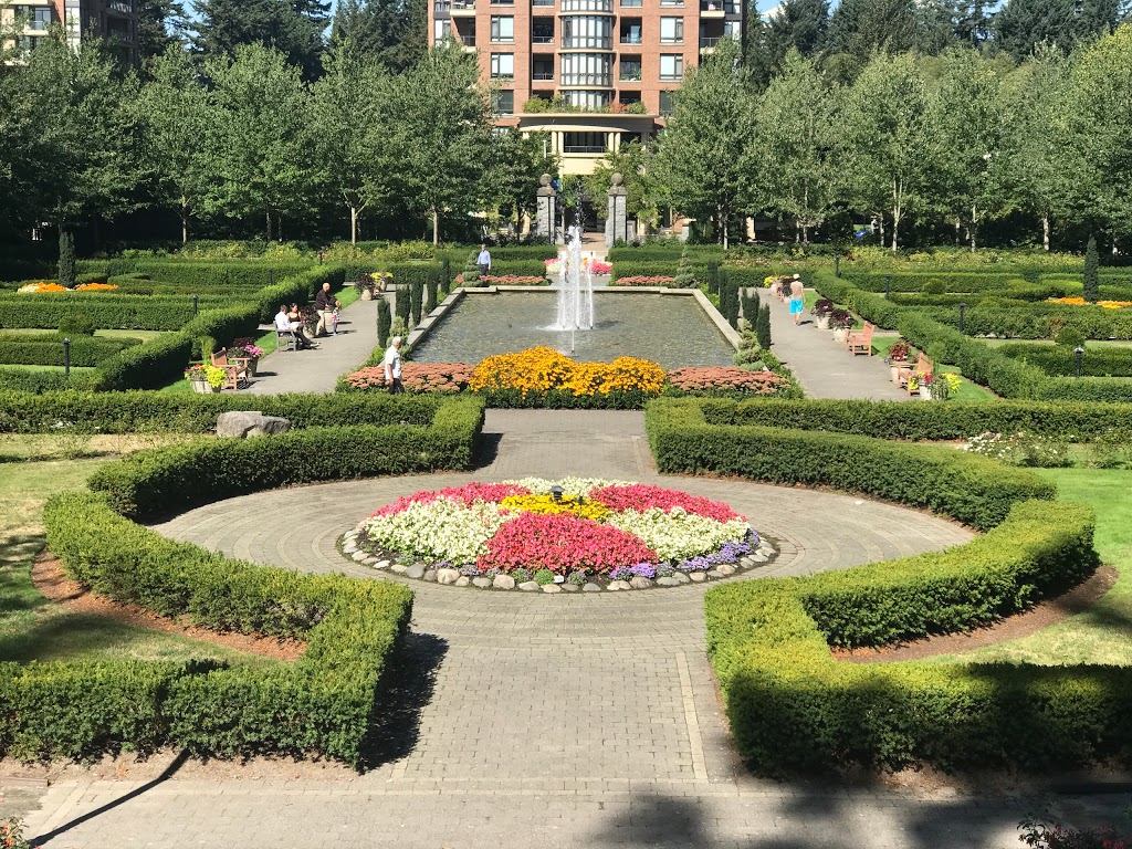 City in the Park | 6828-6888 Station Hill Dr, Burnaby, BC V3N 5A4, Canada