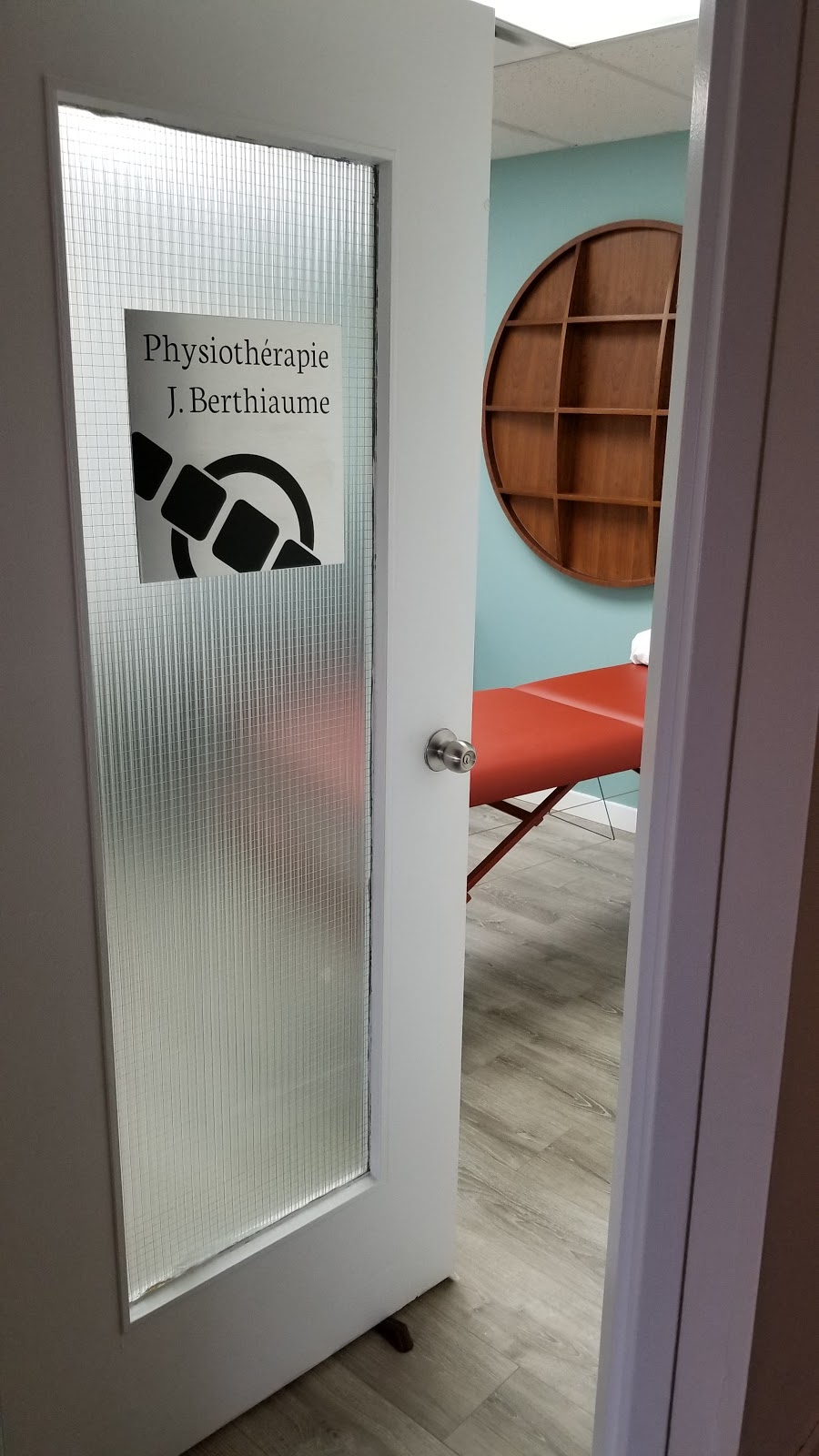 Physiothérapie Jimmy Berthiaume | 87 Boulevard Saint-Luc suite 25, Saint-Jean-sur-Richelieu, QC J2W 1E2, Canada | Phone: (514) 583-2099