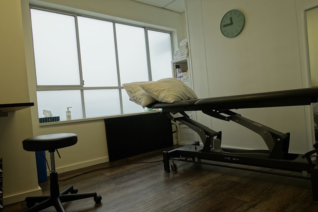 Physiofocus Walnut Grove | 402-21183 88 Ave, Langley City, BC V1M 2G5, Canada | Phone: (604) 881-2002
