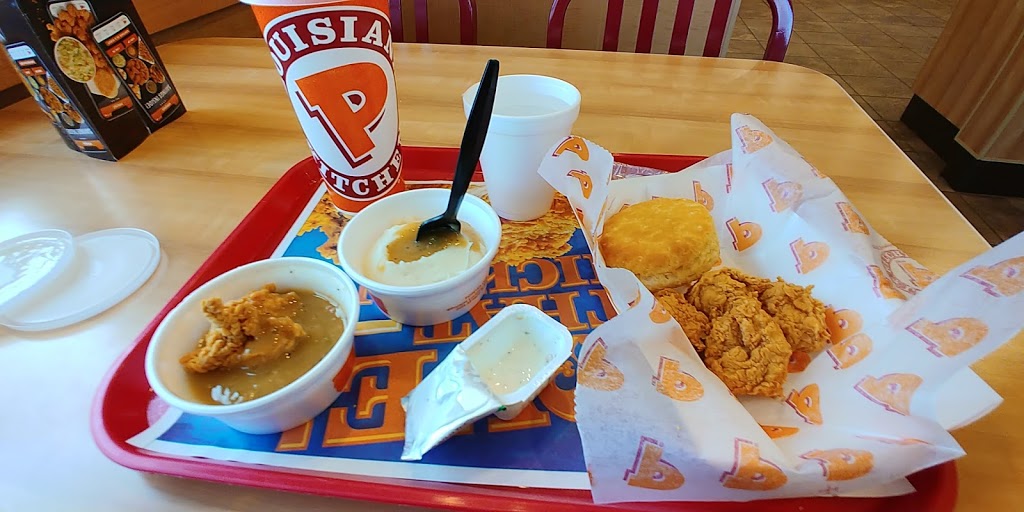 Popeyes Louisiana Kitchen | 140 Bay Lyn Dr, Lynden, WA 98264, USA | Phone: (360) 393-4630