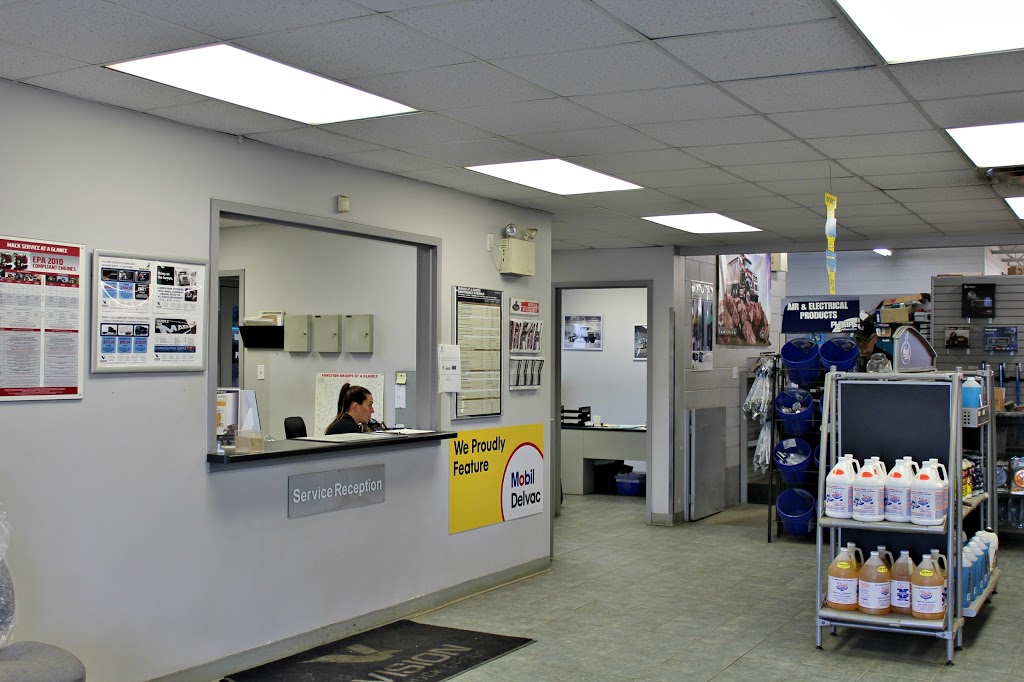 Vision Truck Group London | 1445 Sise Rd, London, ON N6N 1E1, Canada | Phone: (519) 649-1771