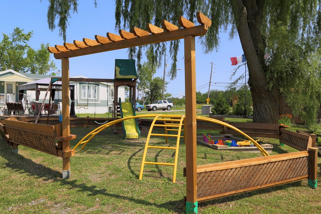 Camping Amerique Montreal | 40 Rang Saint-André, Saint-Philippe, QC J0L 2K0, Canada | Phone: (450) 659-8282