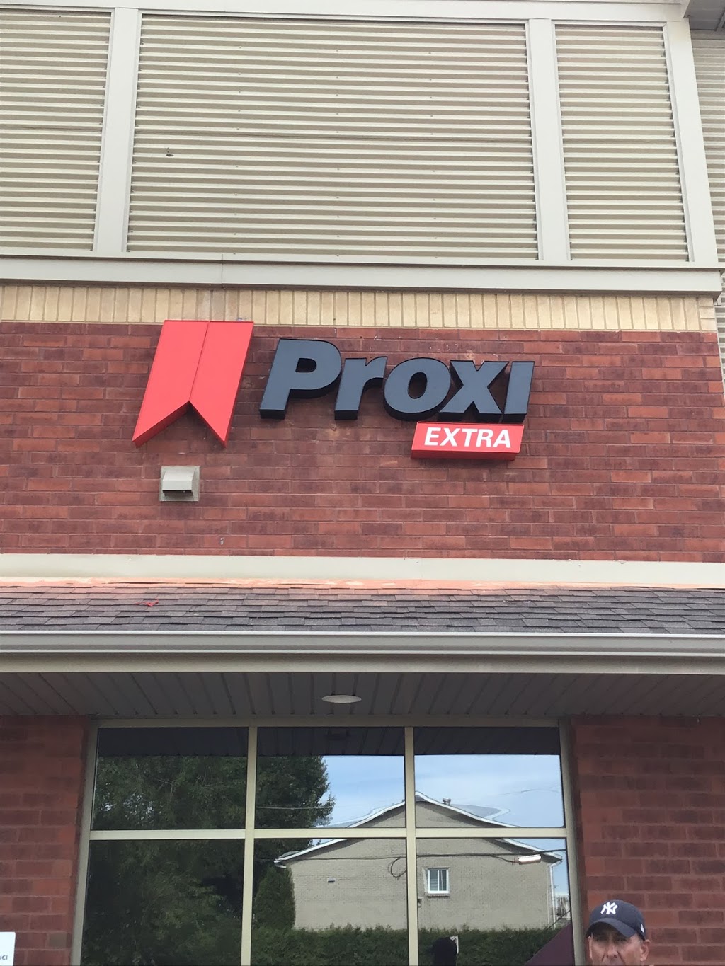 Pétro-T Proxi Extra | 2700 Rue Saint-Pierre, Drummondville, QC J2C 7J9, Canada | Phone: (819) 477-4132