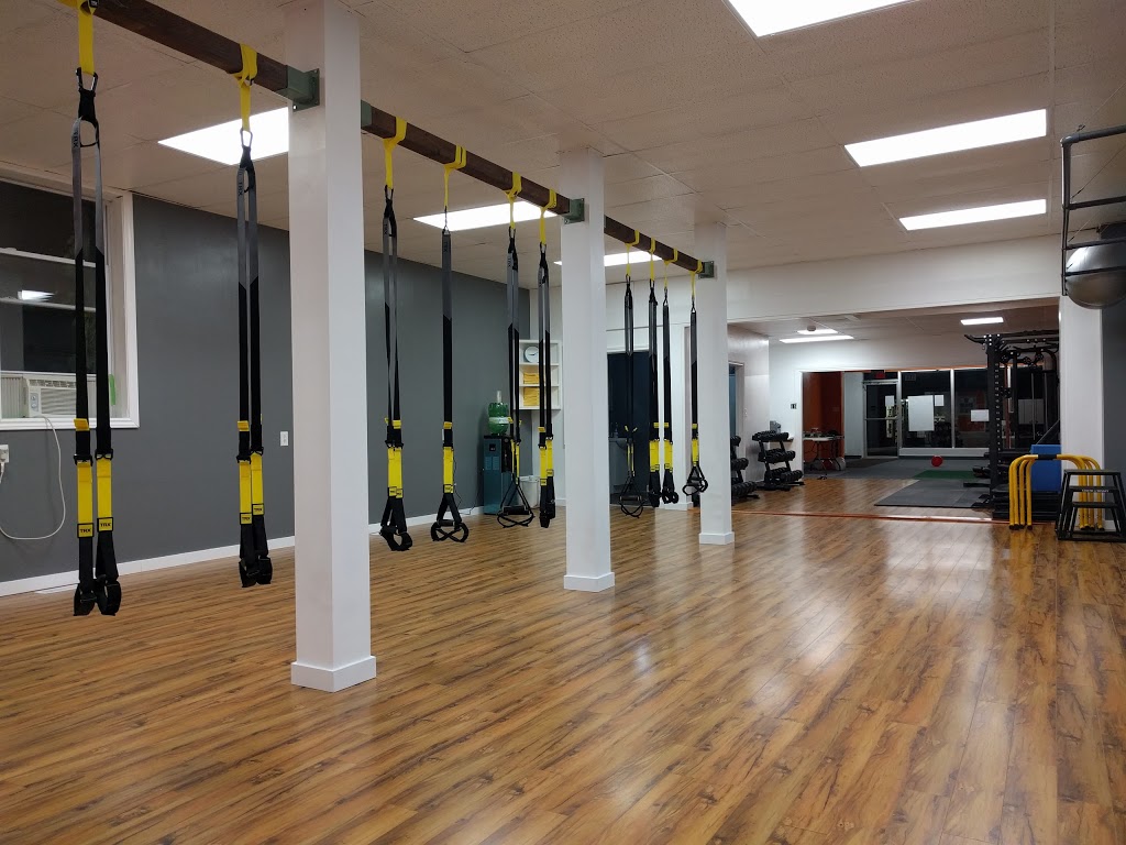 BOMB Fitness | 862 Kingston Rd, Toronto, ON M4E 1S3, Canada | Phone: (416) 890-4785