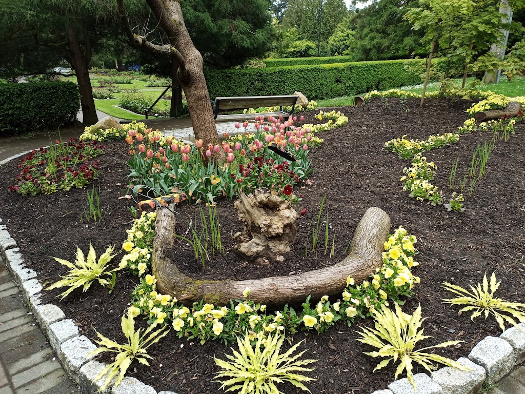 Queens Park Rose Garden | New Westminster, BC V3L, Canada | Phone: (604) 777-5111