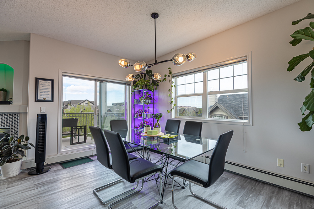Edmonton Home Sales | 3819 Cherry Loop SW, Edmonton, AB T6X 2K7, Canada | Phone: (780) 217-5685