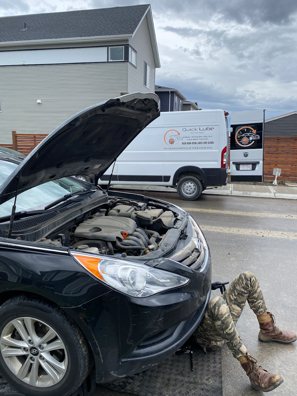 Quick Lube- Mobile Oil Change Service | 939 Carrington Blvd NW, Calgary, AB T3P 1L7, Canada | Phone: (403) 800-1316