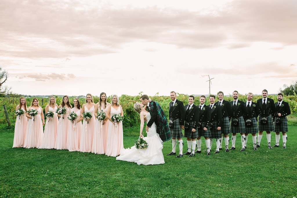 Sarah Wiggins Family + Wedding Photography | Treeline Ct, Toronto, ON M9C 1K8, Canada | Phone: (416) 220-6396