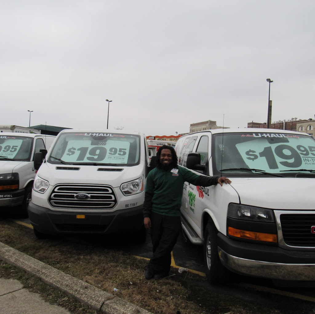 U-Haul Moving & Storage at Genesee | 1400 Genesee St, Buffalo, NY 14211, USA | Phone: (716) 896-2345