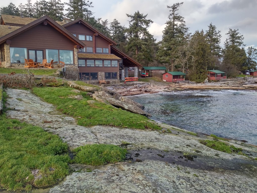 Yellow Point Lodge | 3700 Yellow Point Rd, Ladysmith, BC V9G 1E8, Canada | Phone: (250) 245-7422