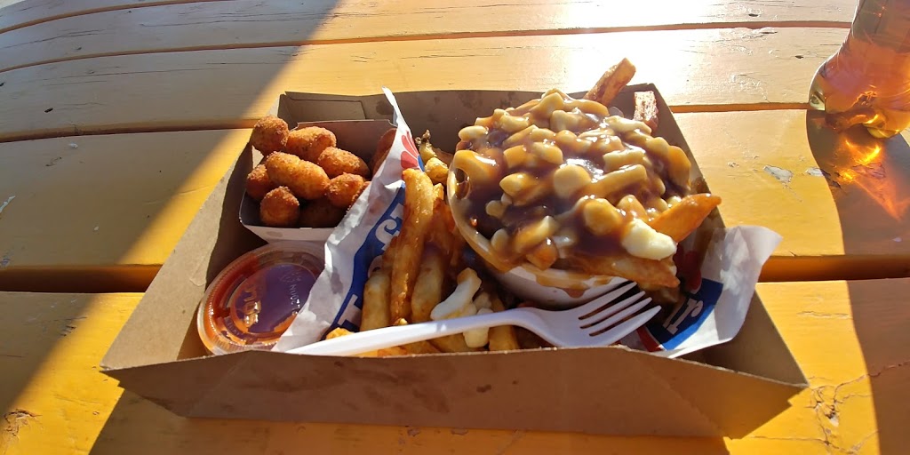 Restaurant Le Bidon | 333 Chemin Larocque, Salaberry-de-Valleyfield, QC J6T 4C1, Canada | Phone: (450) 371-0771