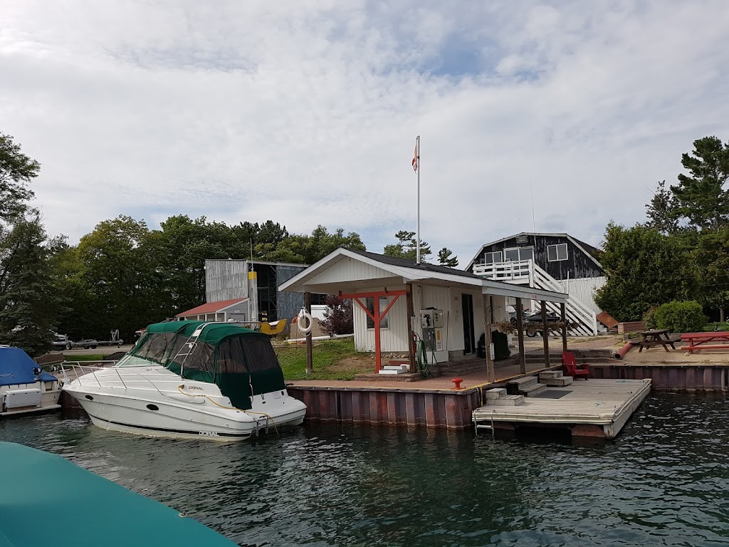 Tiny Cove Marina | 15 Sunrise Ct, Tiny, ON L9M 0H2, Canada | Phone: (705) 529-2327