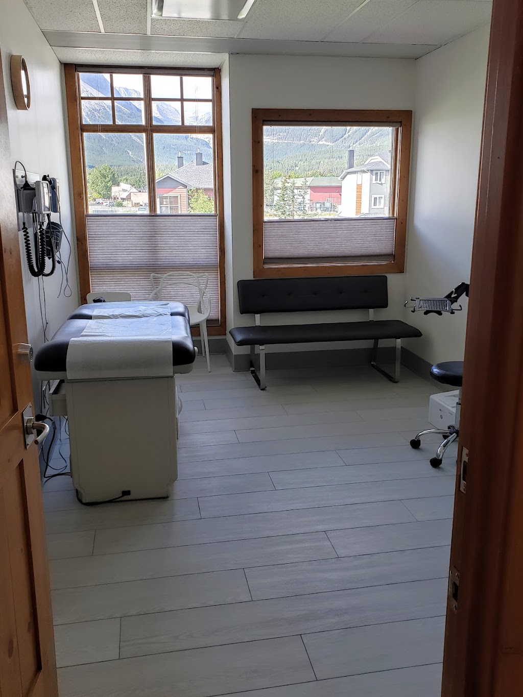 Mountain Maternity and Family Medicine | 1205 Bow Valley Trail #201A, Canmore, AB T1W 1P5, Canada | Phone: (403) 675-3088