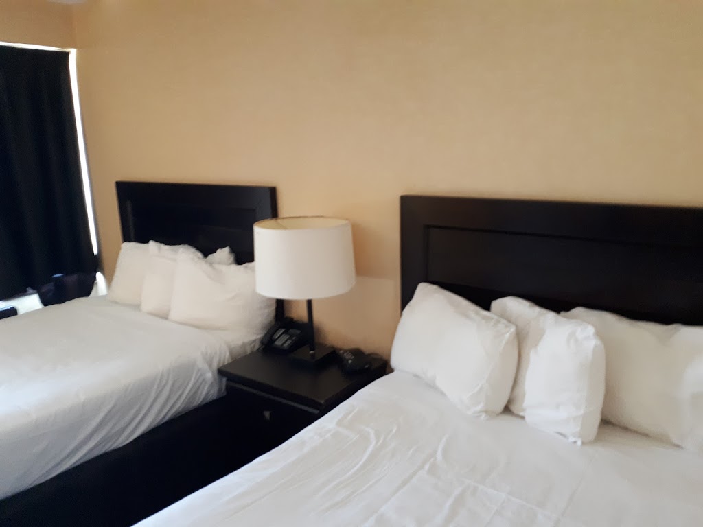 Versatile Inn Hotel | 1716 London Line, Sarnia, ON N7T 7H2, Canada | Phone: (519) 541-9400