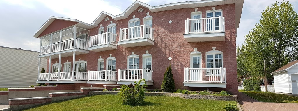 Villa Louiseville | 341 Avenue St Jacques, Louiseville, QC J5V 1C7, Canada | Phone: (819) 228-0096