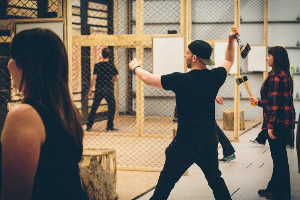Lumberjax Axe Throwing | 1437 Elliott St, Regina, SK S4N 3G6, Canada | Phone: (844) 515-1455