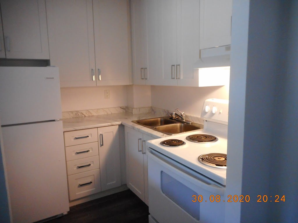 Mayfair | 1 Bernick Dr, Barrie, ON L4M 5K1, Canada | Phone: (705) 737-2519