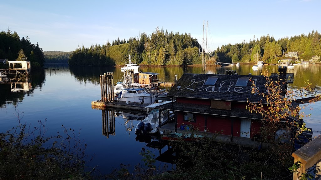 Bamfield East Dock | 14 S Bamfield Rd, Bamfield, BC V0R 1B0, Canada | Phone: (250) 728-2000