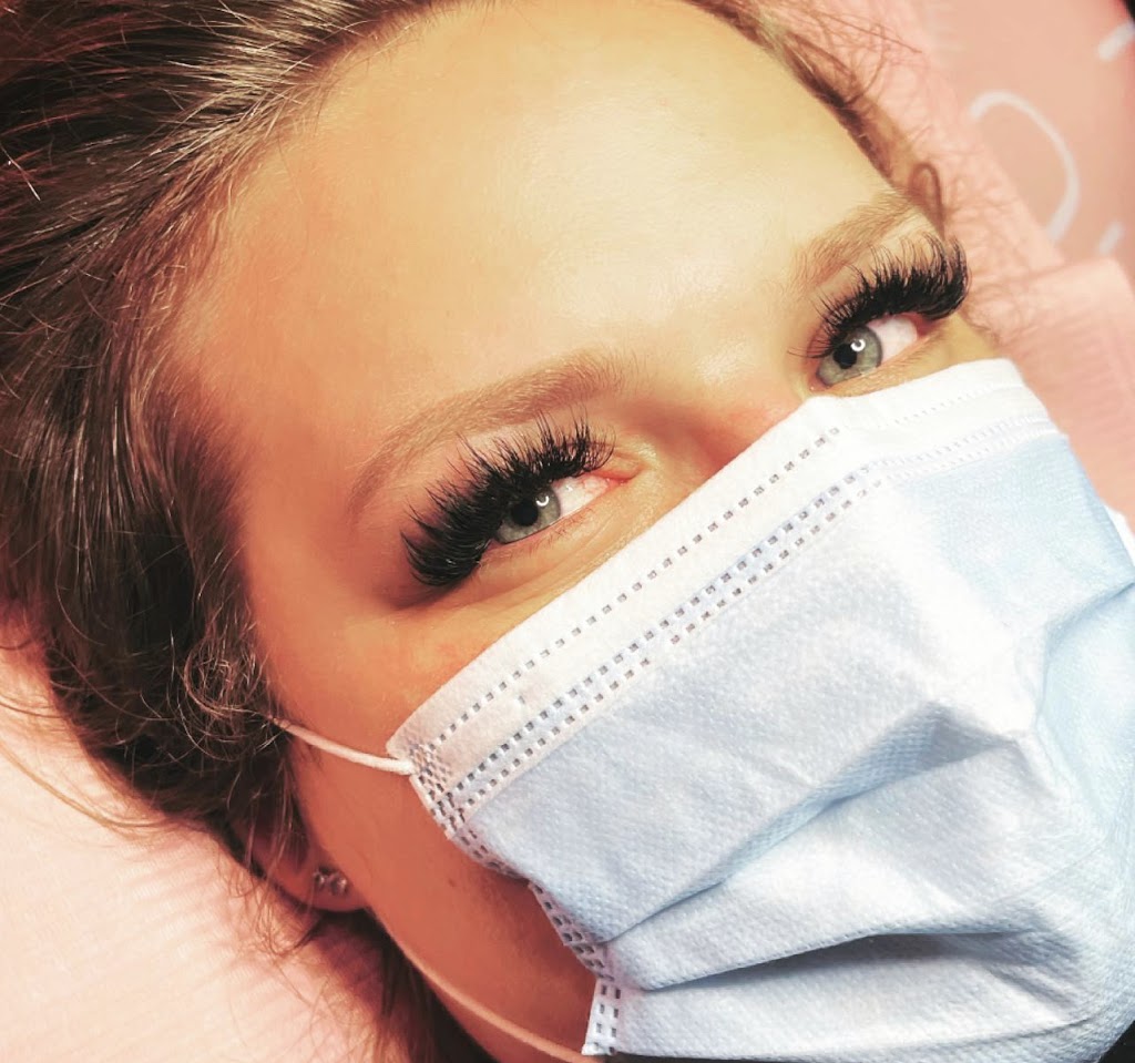 Vamp Lashes | 631 Bloor St E, Oshawa, ON L1H 3N4, Canada | Phone: (416) 276-2829
