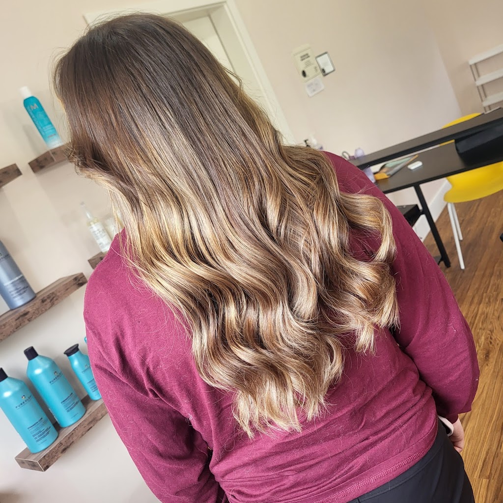LushLocs Hair Studio | 700 Quinn Rd, Bonshaw, PE C0A 1C0, Canada | Phone: (902) 316-0552
